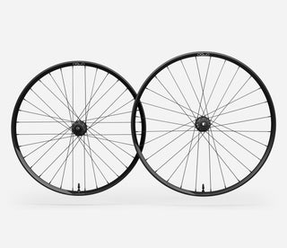 Oquo Wheels MC32TEAM PWR SHIMANO MS SET MULLET
